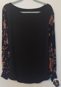 Velvet sleeve blouse